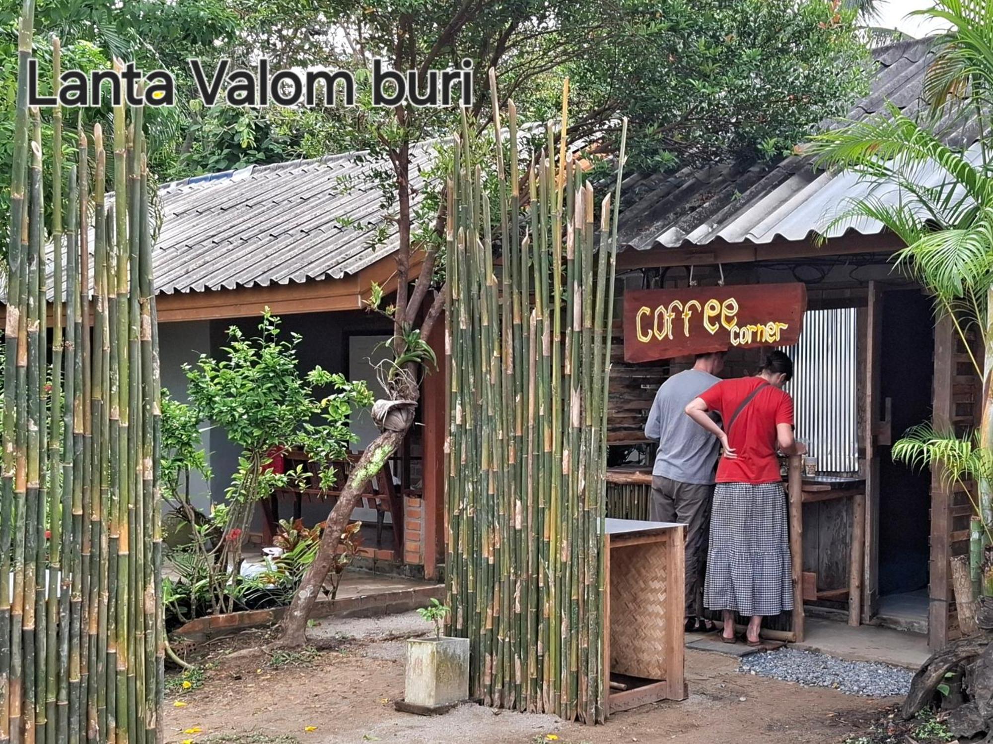 란타섬 Lanta Valom Buri 빌라 외부 사진